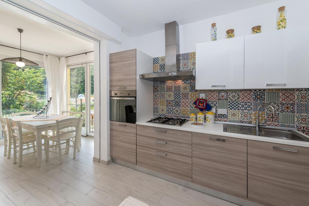 Ferienwohnung Casa Amelia Finale Ligure Zimmer foto