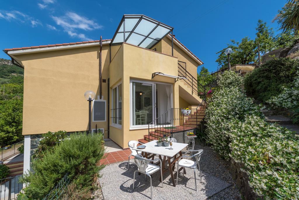Ferienwohnung Casa Amelia Finale Ligure Zimmer foto